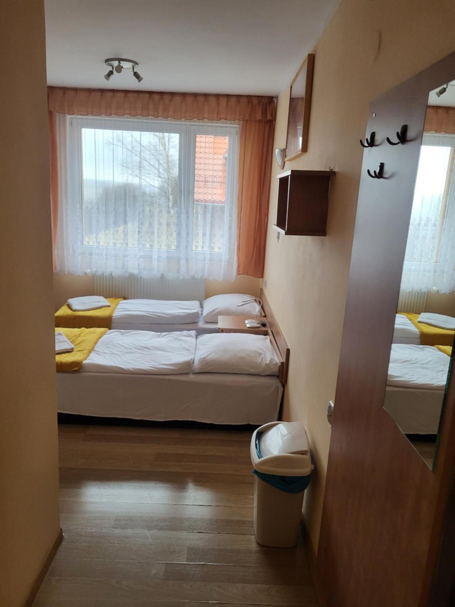 O.W.S. Strzecha Hotel Duszniki Zdroj Luaran gambar