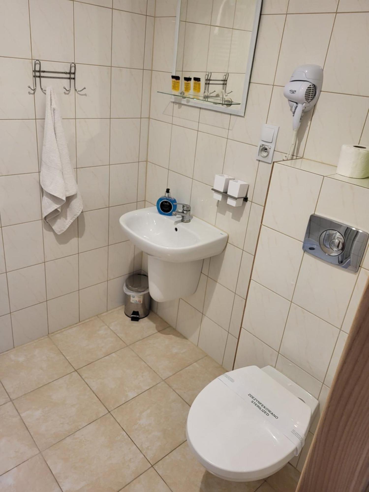 O.W.S. Strzecha Hotel Duszniki Zdroj Luaran gambar